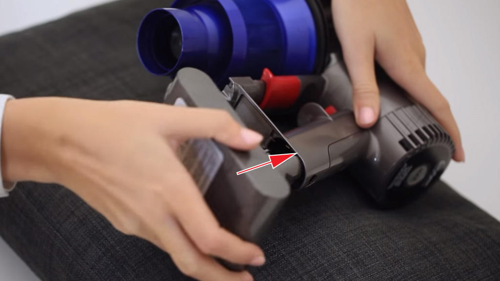 Замена аккумулятора Dyson