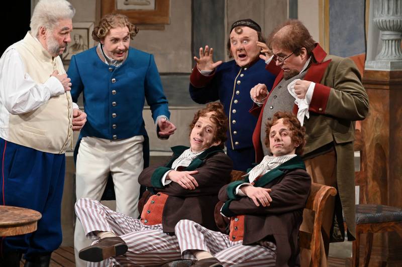 В Москве пройдут «Большие гастроли» Александринского театра при поддержке «Афиши»